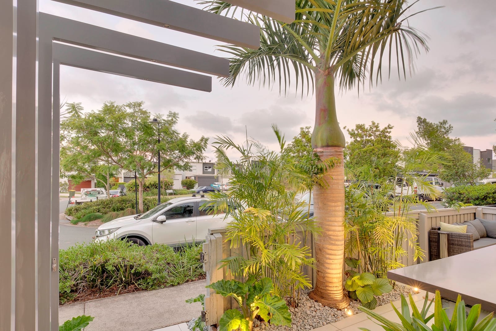 Bright 3-Bedroom Terrace in Sunshine Cove