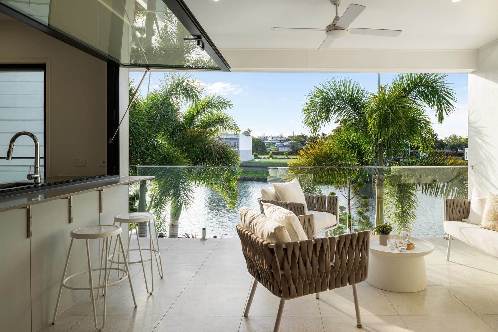 Stunning Waterfront Sanctuary in Sunshine Cove