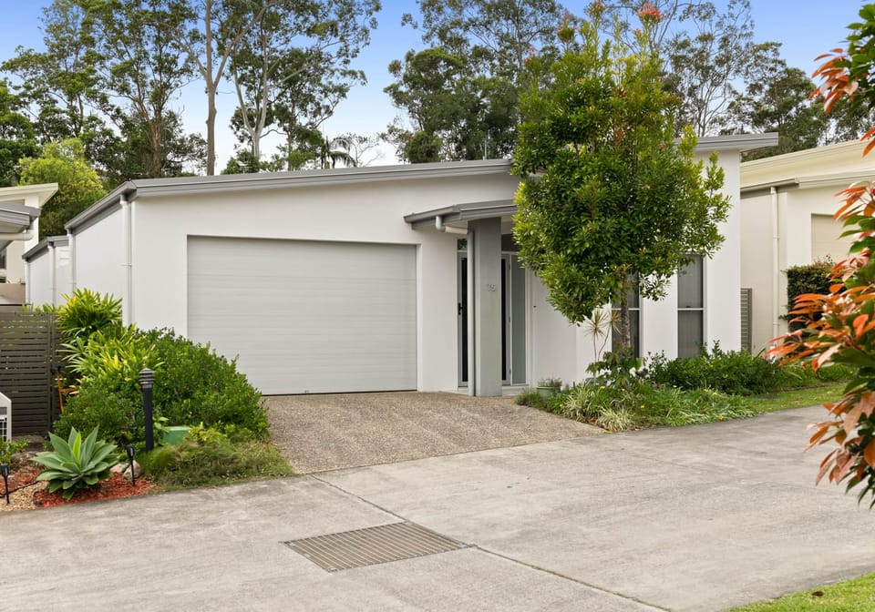 SOLD BY JAMIE VIBERT & NAJ ELSAYED