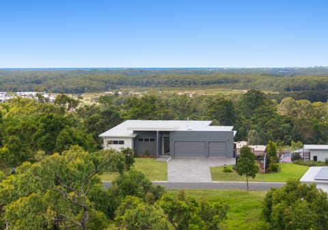SOLD by Ollie Lehmann