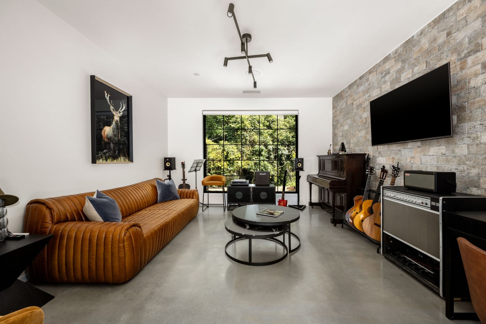 Contemporary Masterpiece Surrounded By Nature