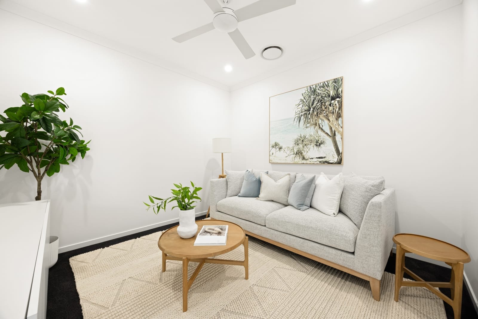 Contemporary Luxury, Effortless Elegance, Low Maintenance Living!