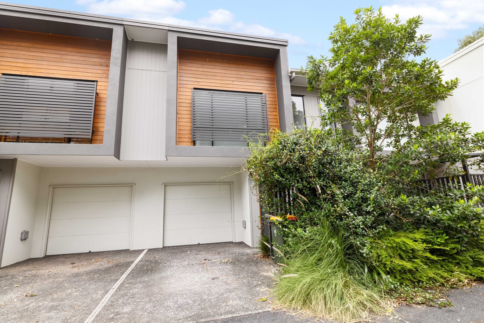Exclusive Boutique Townhome in Bracken Ridge