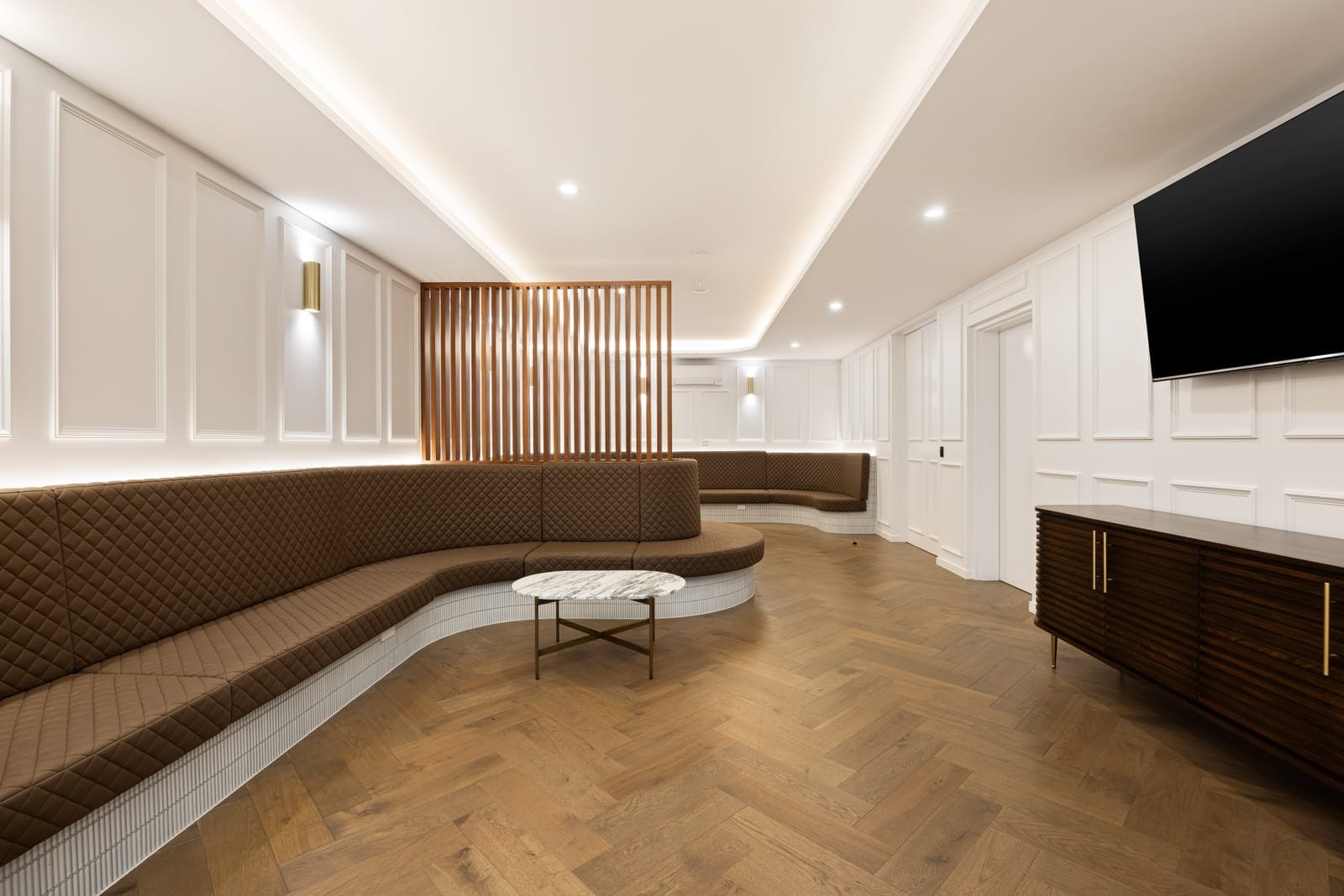Best of Both Worlds: CBD to Ocean in your Penthouse