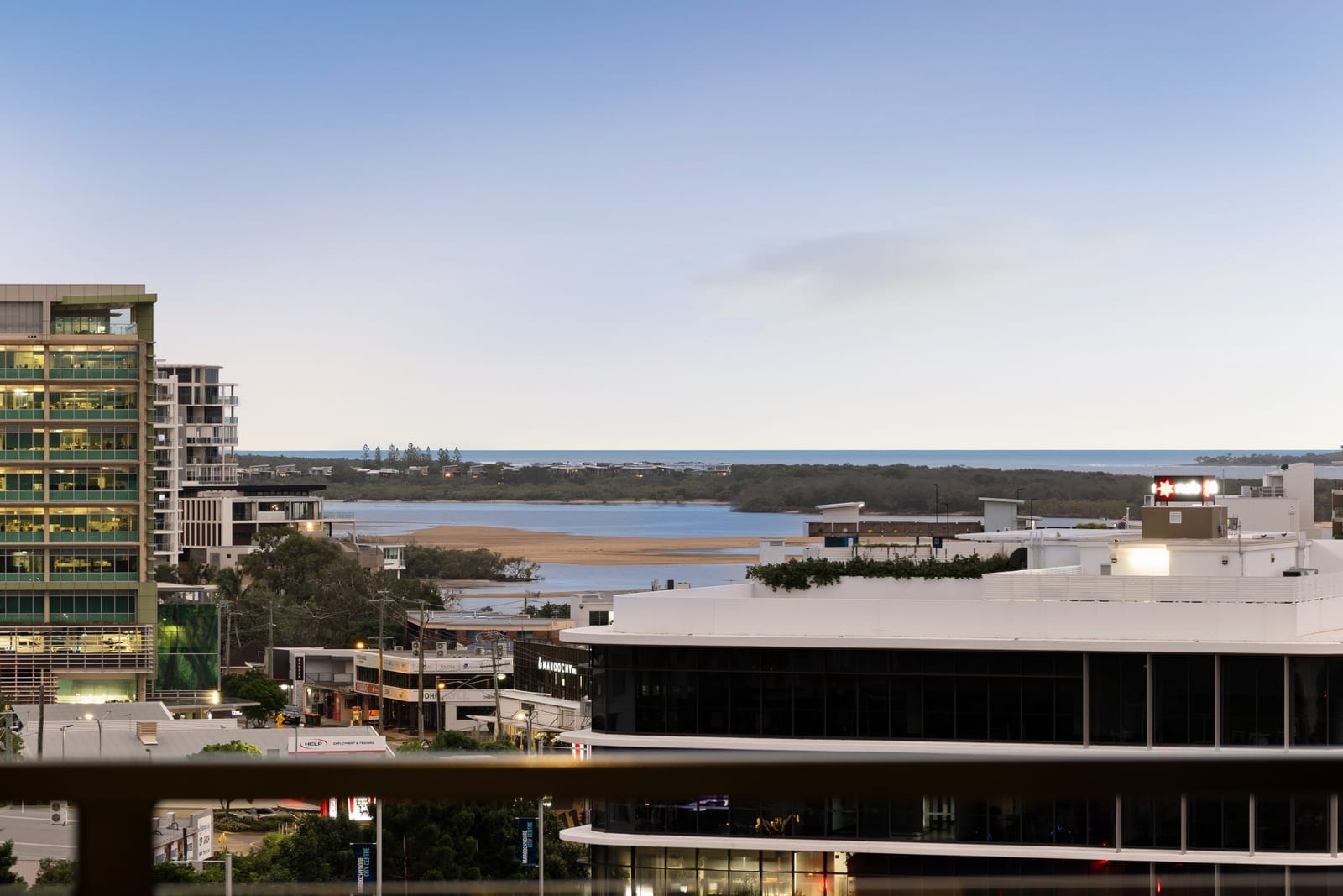 Best of Both Worlds: CBD to Ocean in your Penthouse