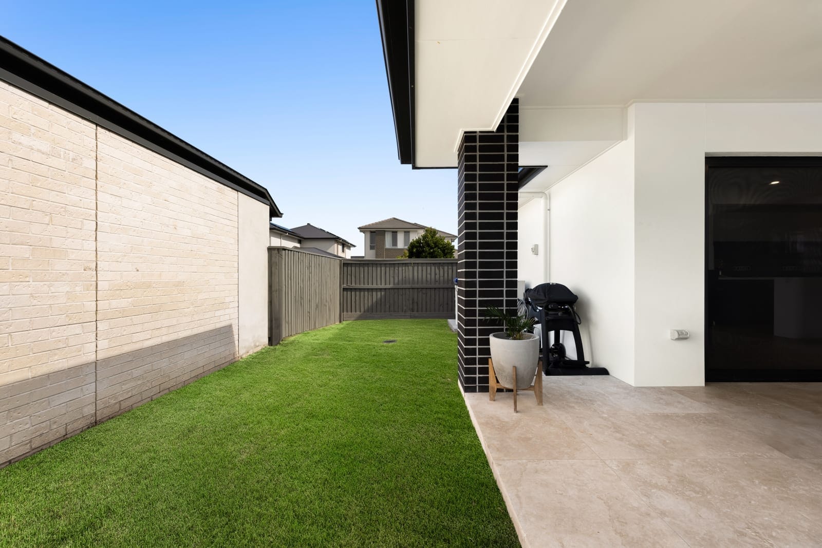 SOLD BY CASSIE KENNEDY & TEAM SOF & CHRIS AT TOWN