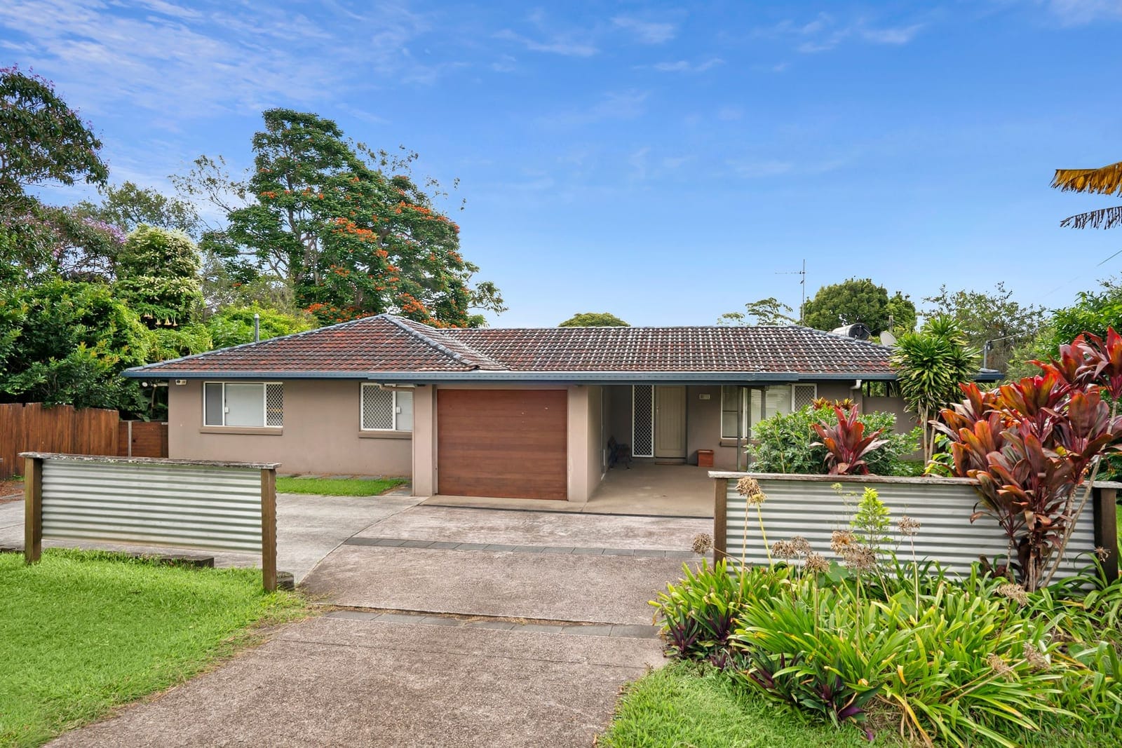 SOLD by Ollie Lehmann