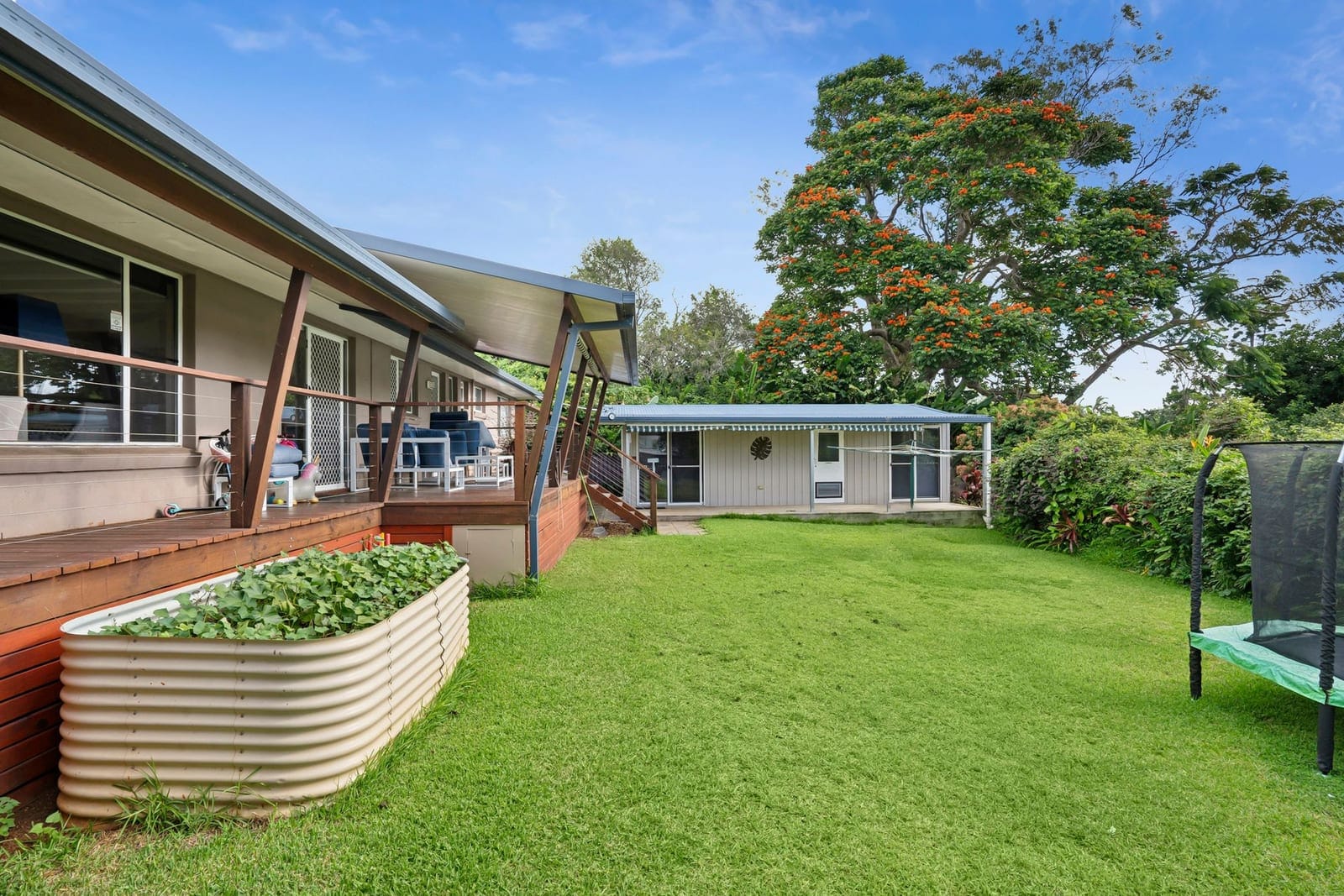 SOLD by Ollie Lehmann