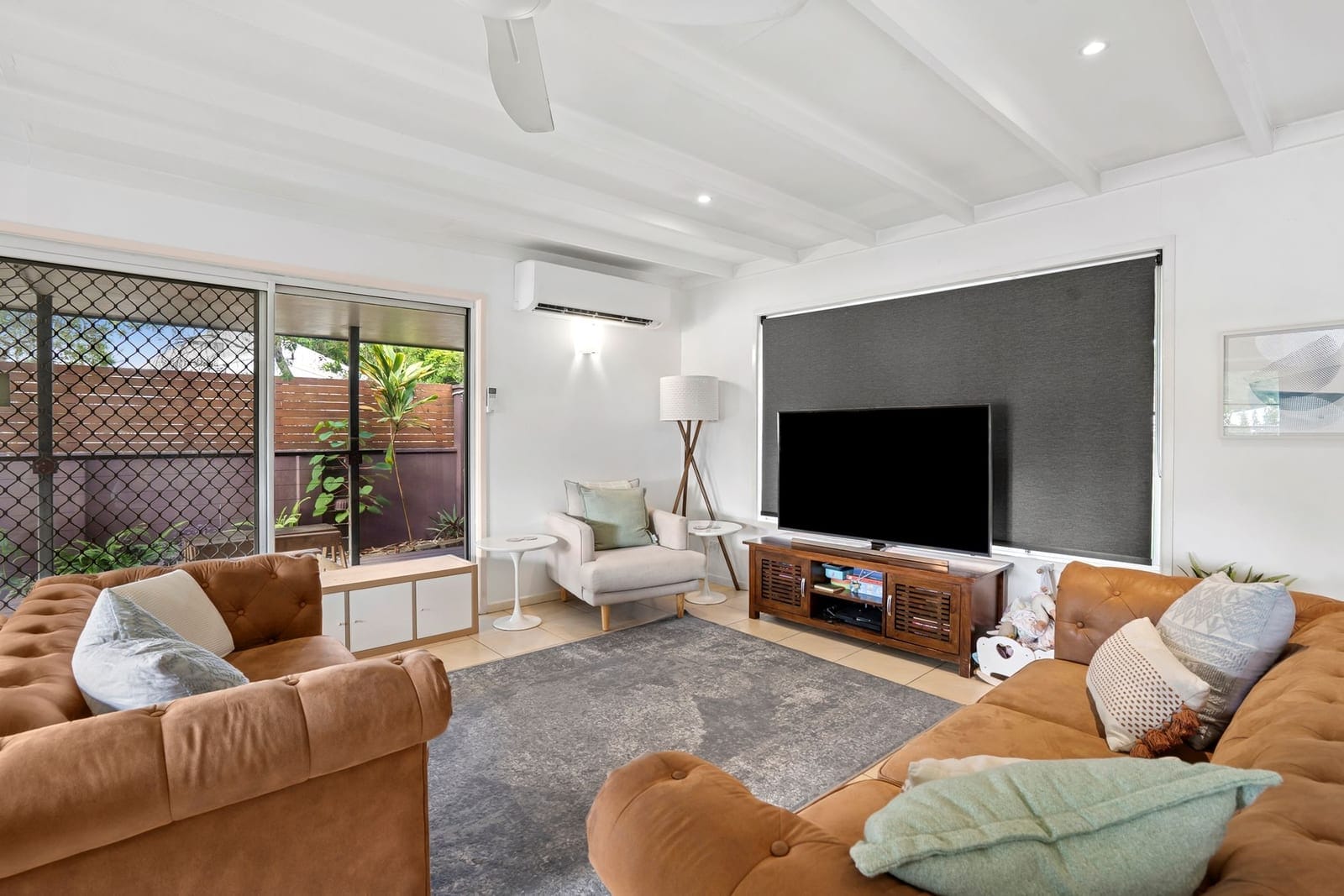 SOLD by Ollie Lehmann