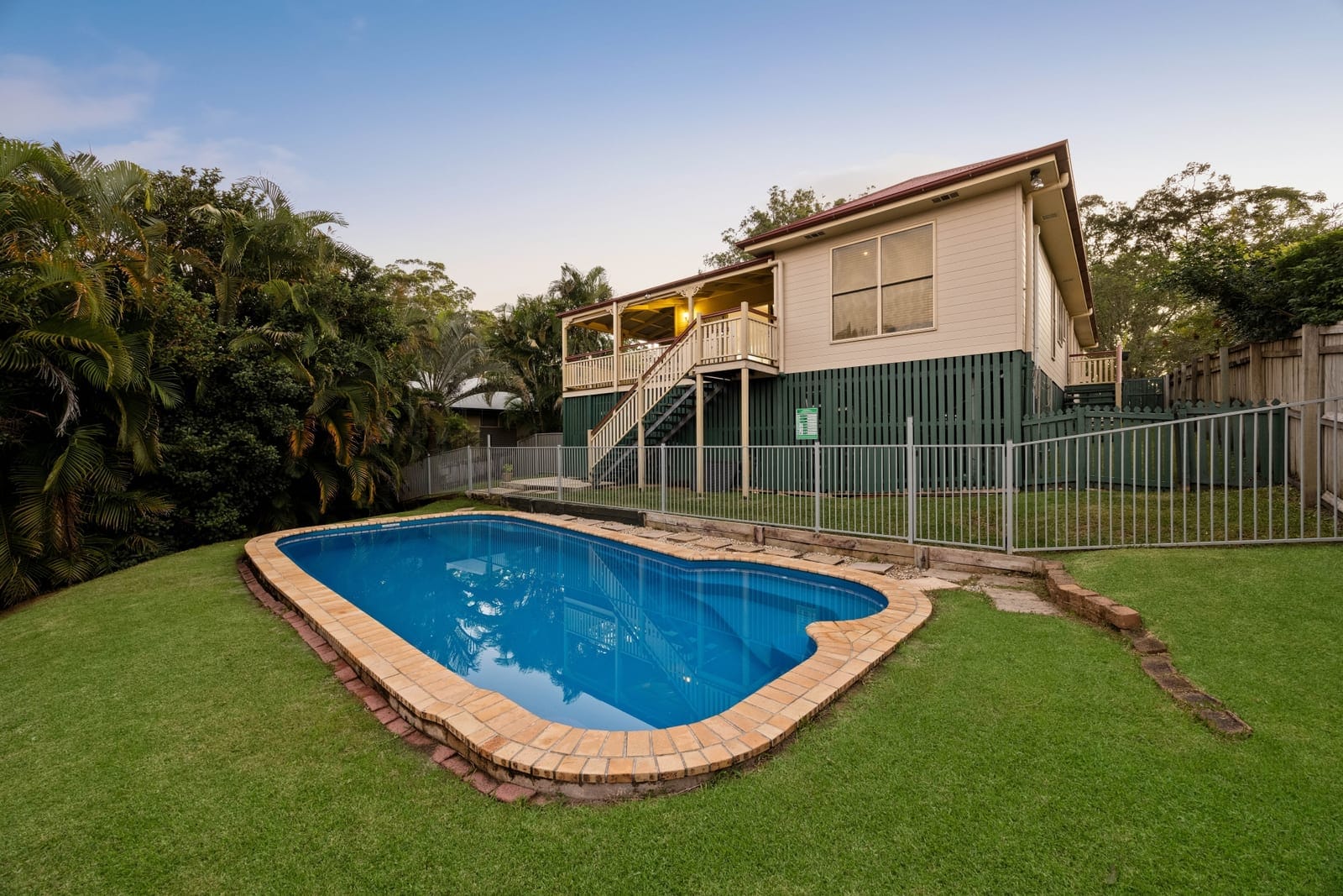 Queenslander Charm, Palmwoods Perfection