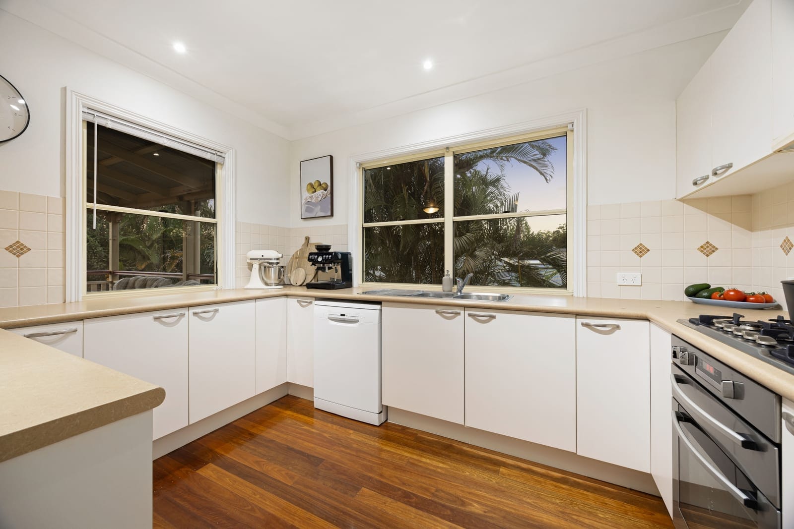 Queenslander Charm, Palmwoods Perfection