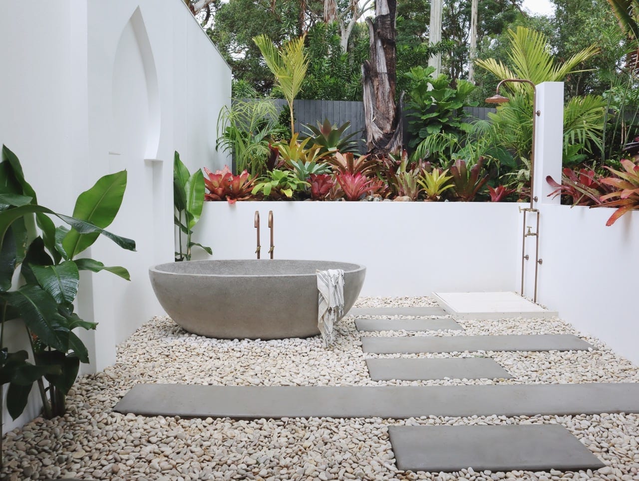 Ultimate Flexibility: Coastal Luxe Lifestyle + Income + 2 Dwellings