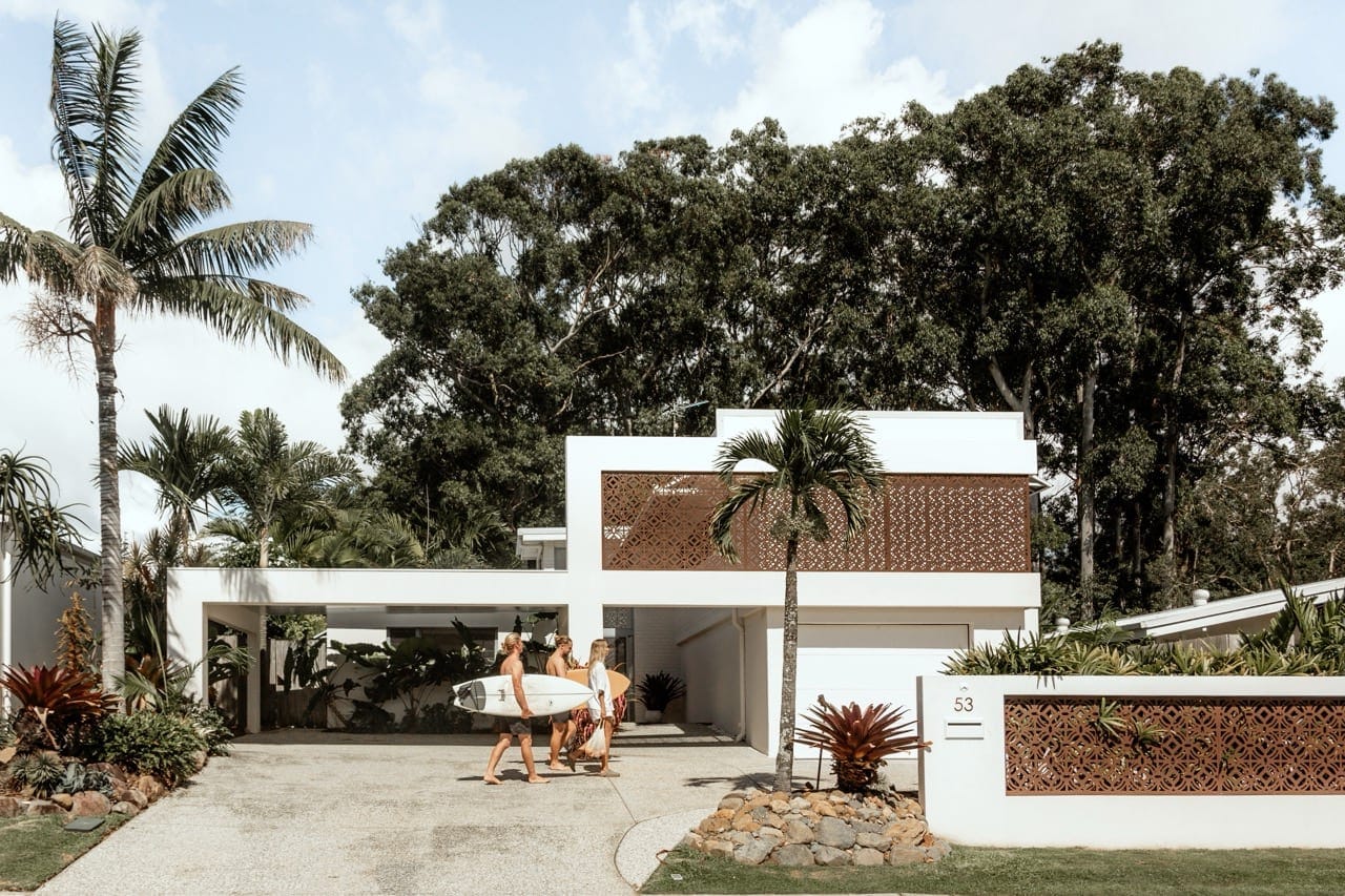Ultimate Flexibility: Coastal Luxe Lifestyle + Income + 2 Dwellings