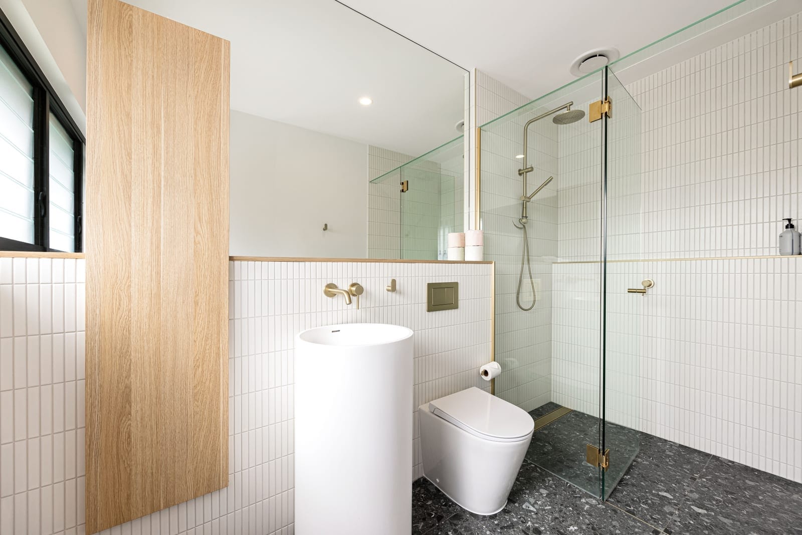 Luxury Beachside Townhouse with Private Pool & Lift