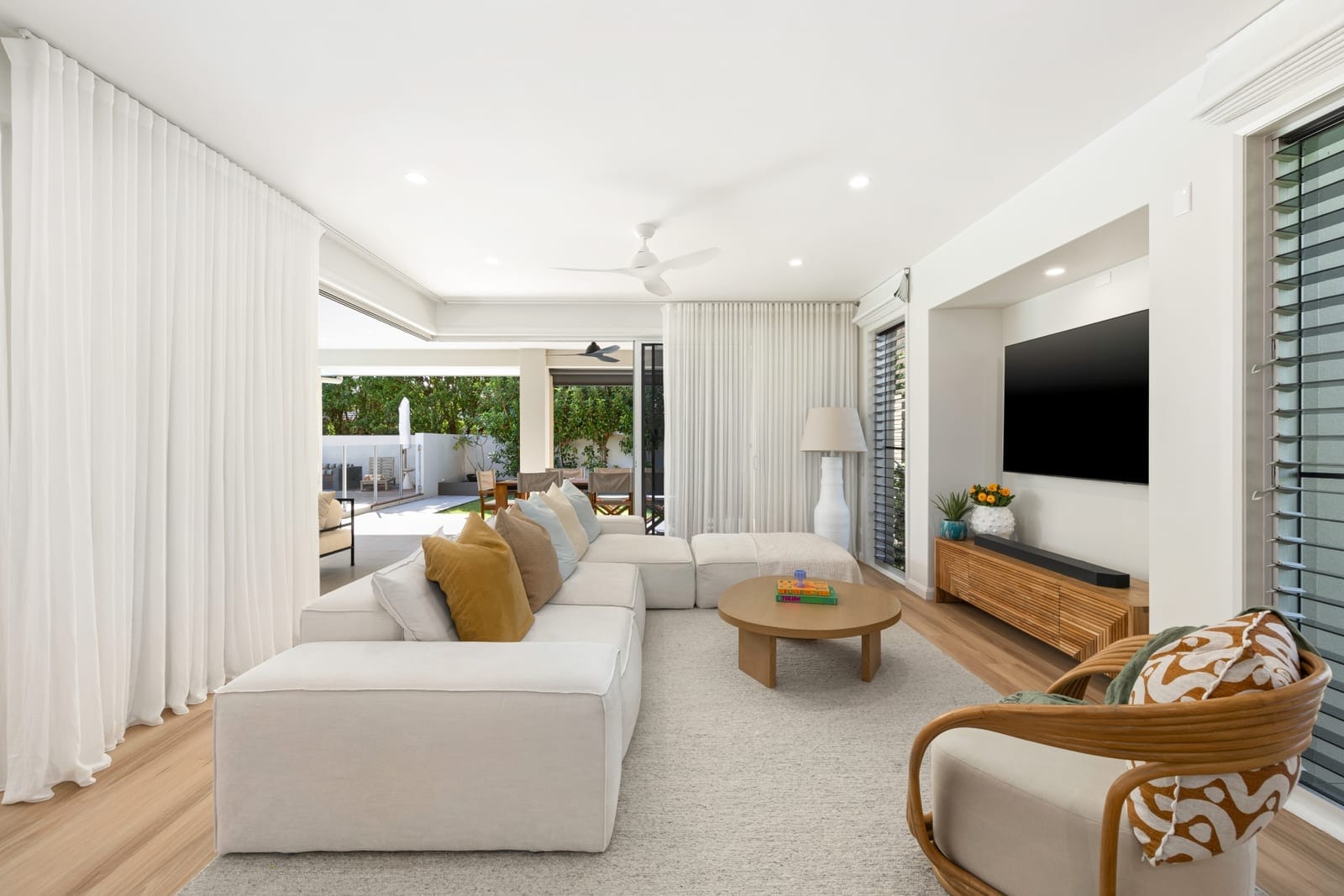 SOLD BY OLLIE LEHMANN