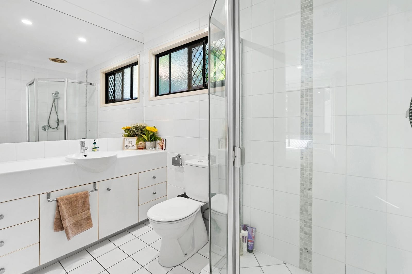 Sold by Ollie Lehmann