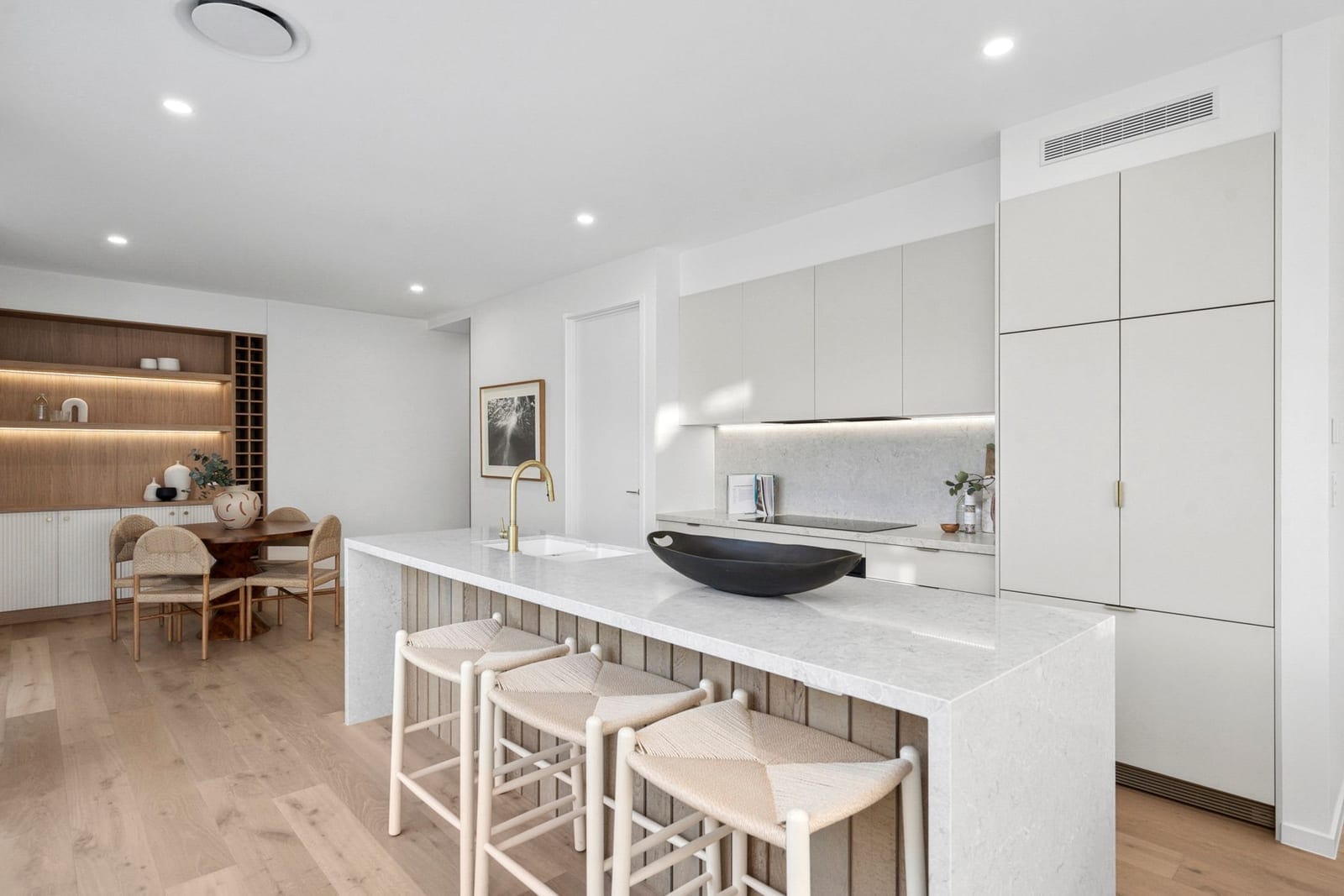 Brand New, High-End Designer Living!