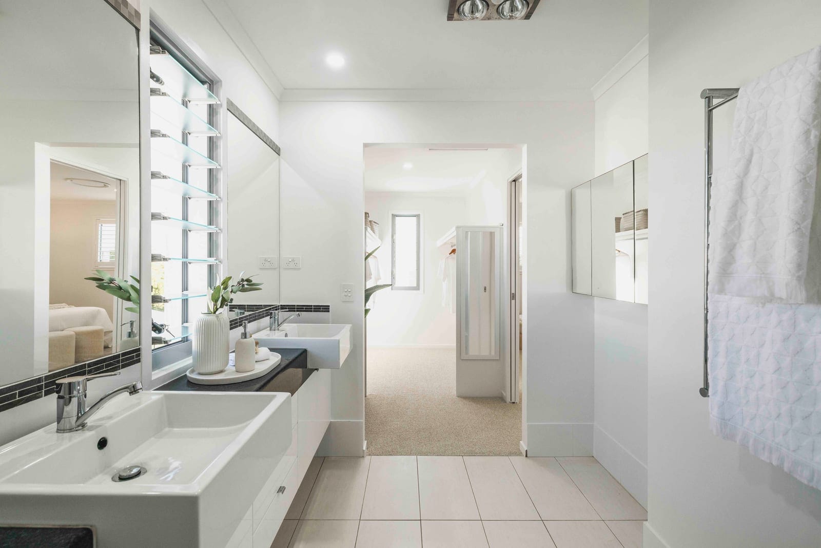 Live the Golden Dream – Lifestyle, Luxury & Location