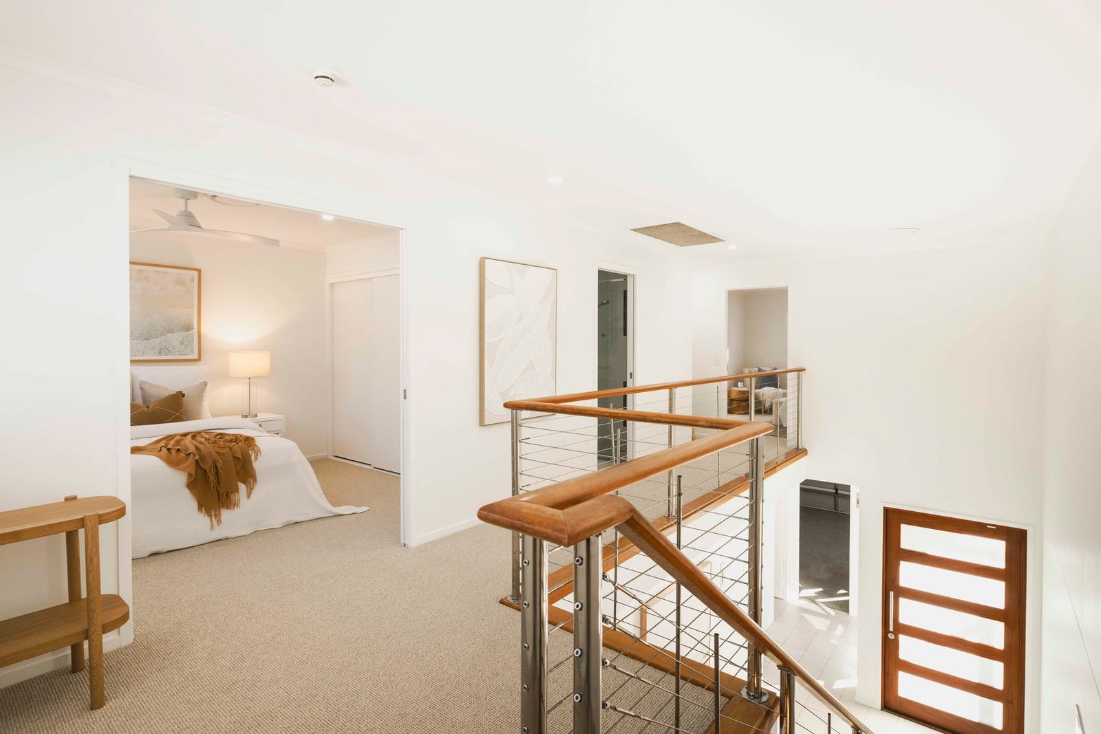 Live the Golden Dream – Lifestyle, Luxury & Location
