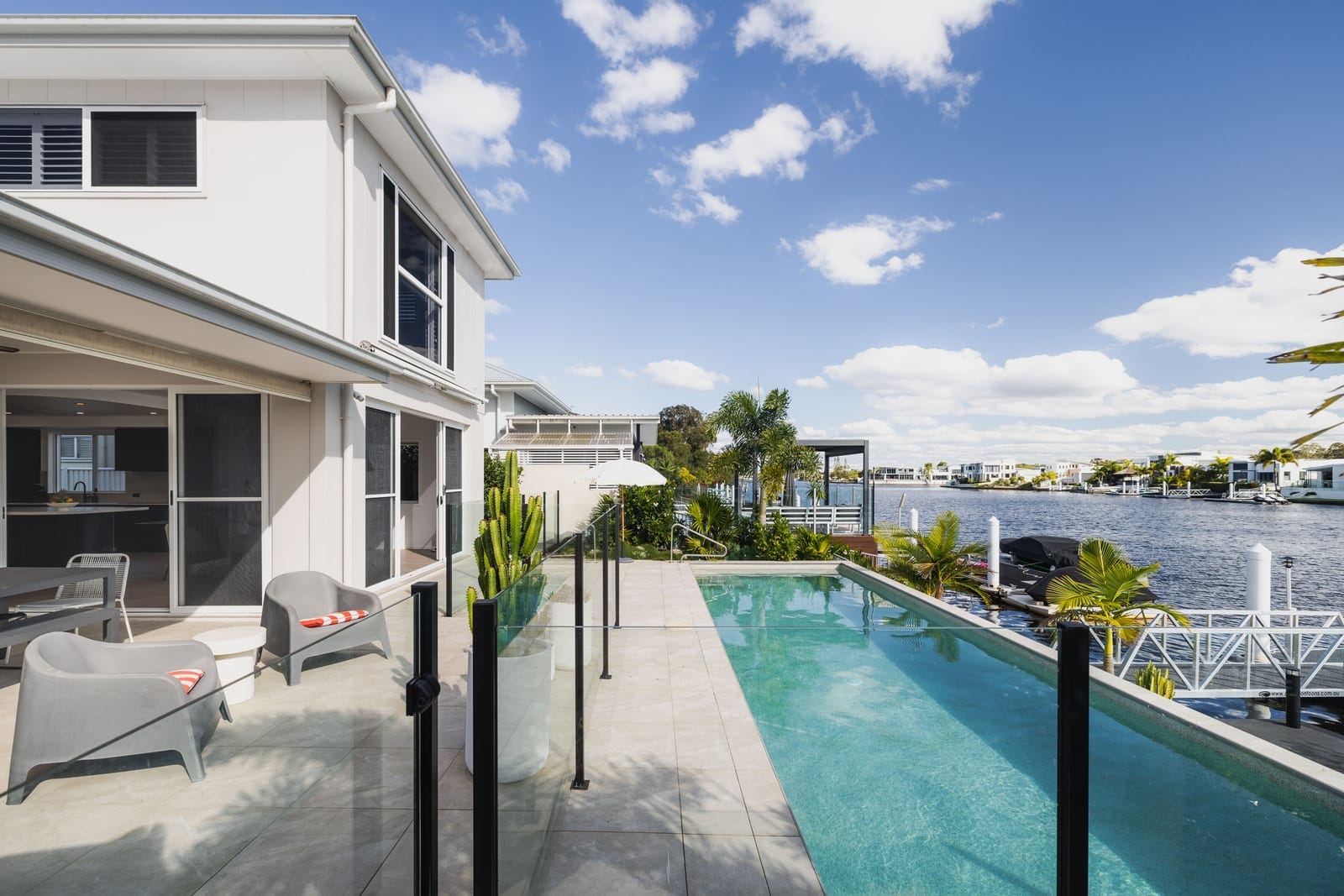 Designer Family Waterfront: Deepwater Access