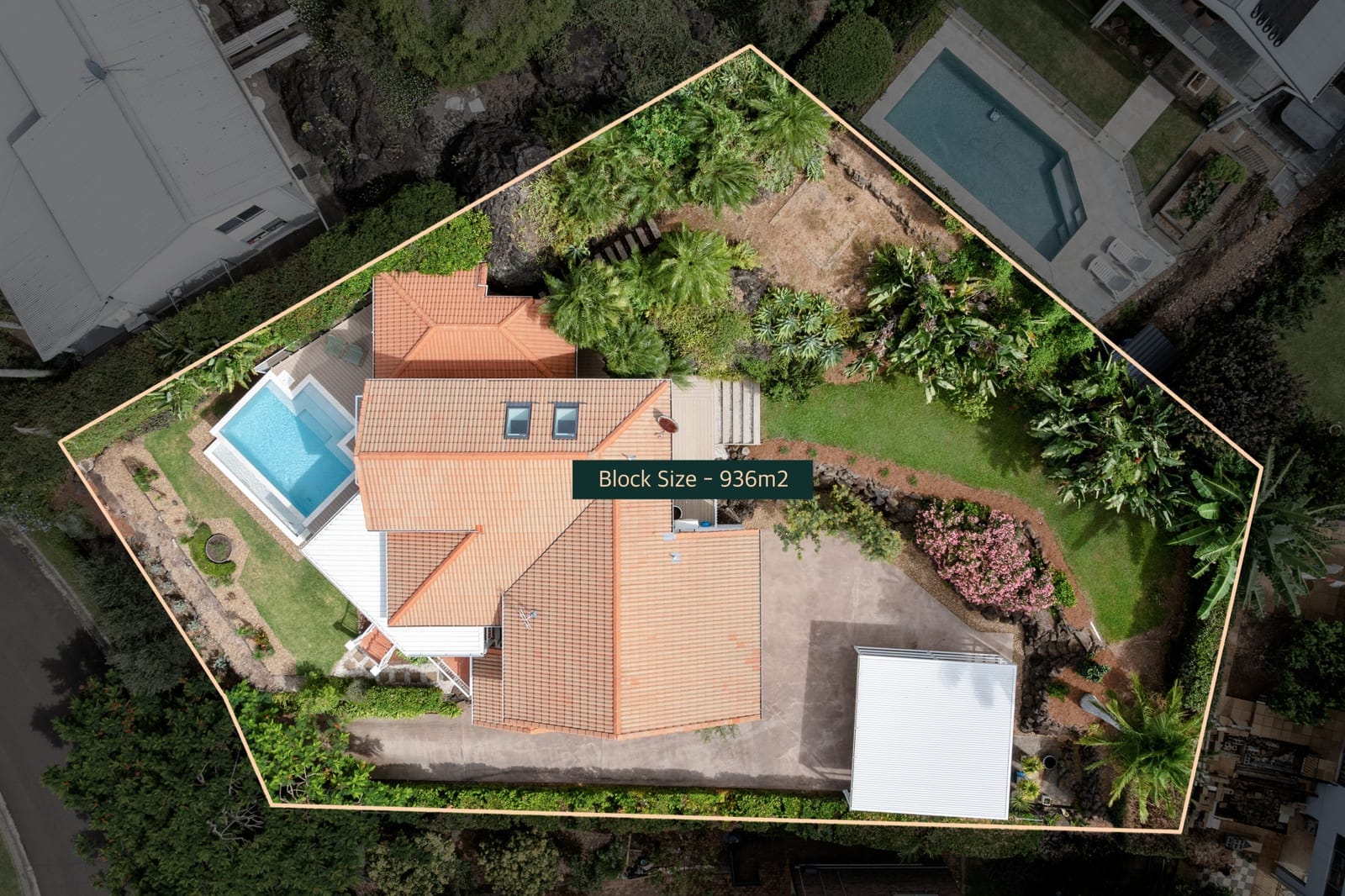 Prestige Escarpment Residence with Panoramic Coastal Vistas