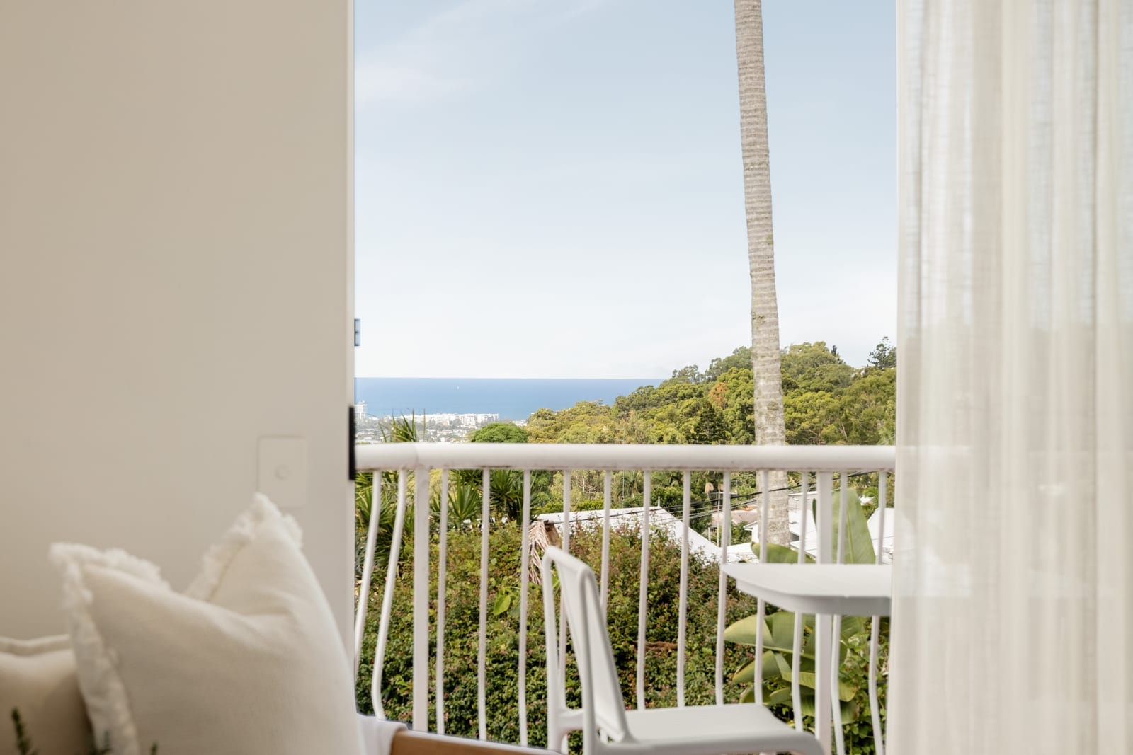 Prestige Escarpment Residence with Panoramic Coastal Vistas