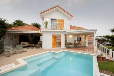 Prestige Escarpment Residence with Panoramic Coastal Vistas