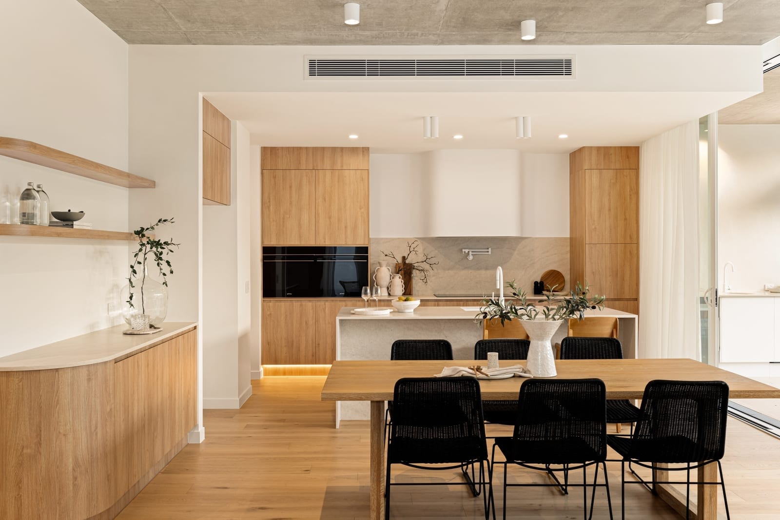 CORSICA - A Breathtaking Custom Build: High-End Stunner on TOP!