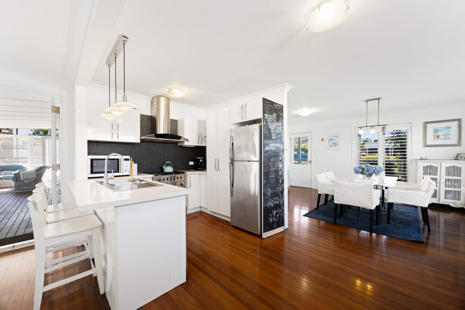 Timeless Beachside Classic + Dual living potential!