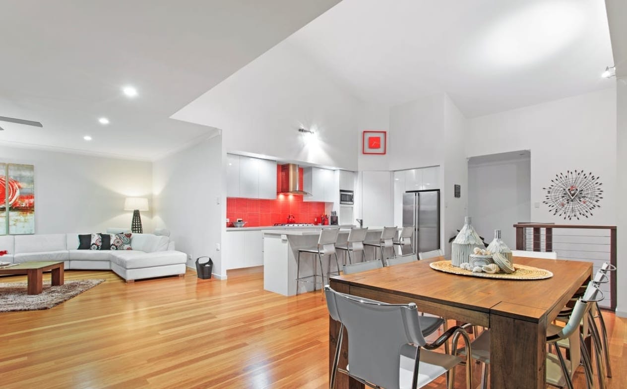 SOLD by Ollie Lehmann TOWN
