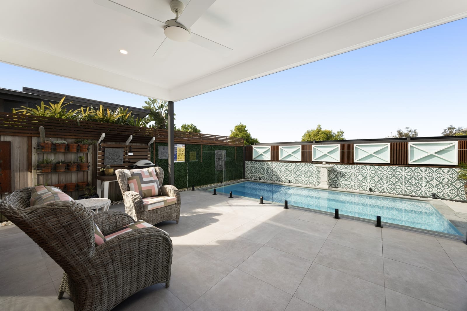 SOLD BY SOF & CHRIS | TOWN