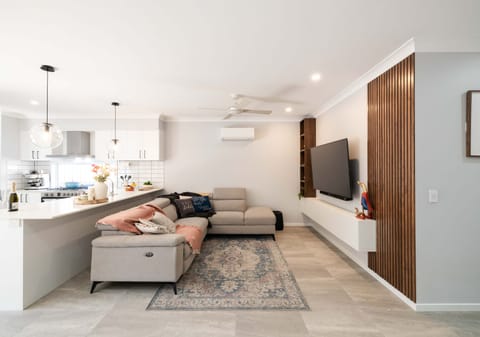 SOLD BY SOF & CHRIS | TOWN