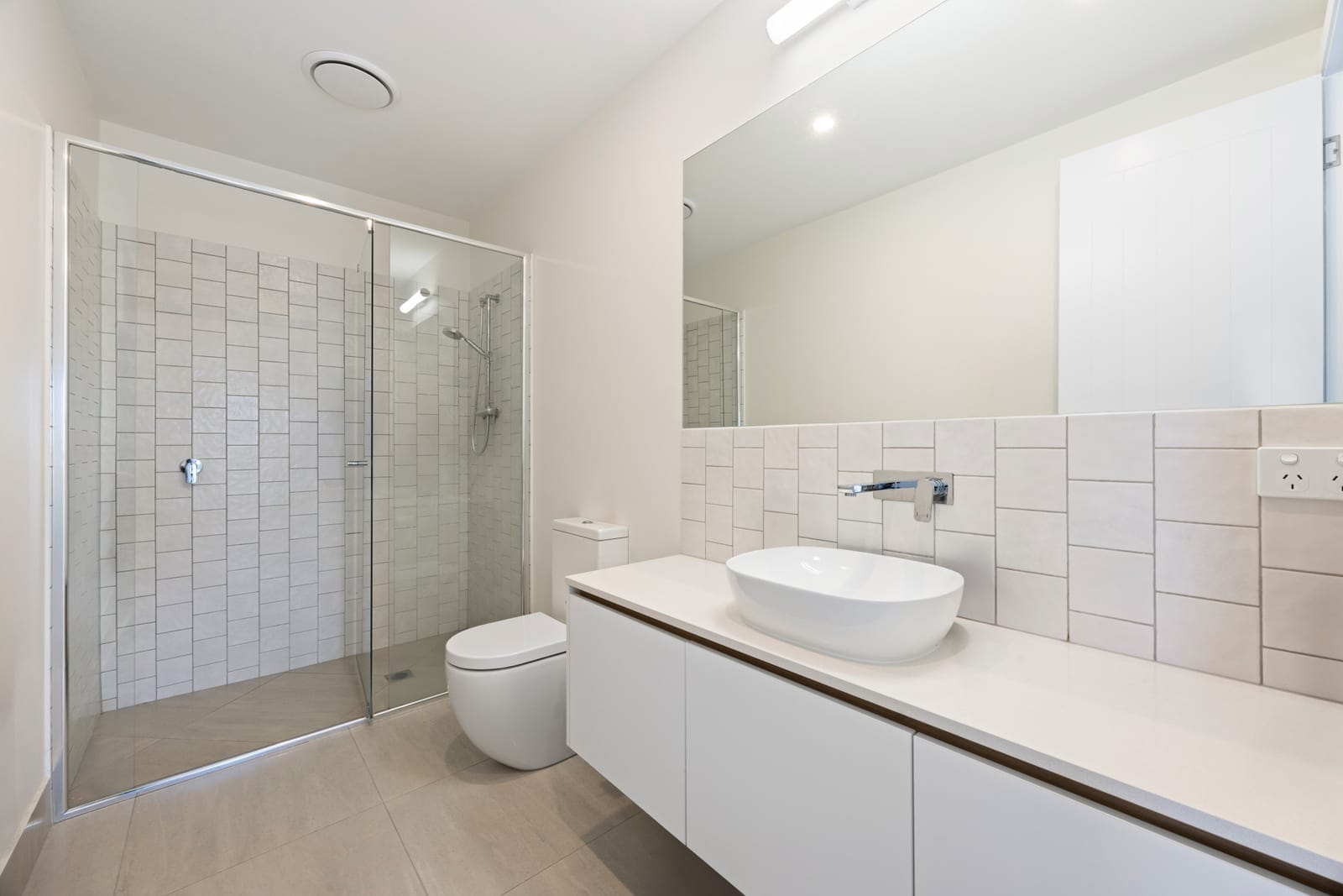 SOLD BY JAMIE VIBERT & NAJ ELSAYED