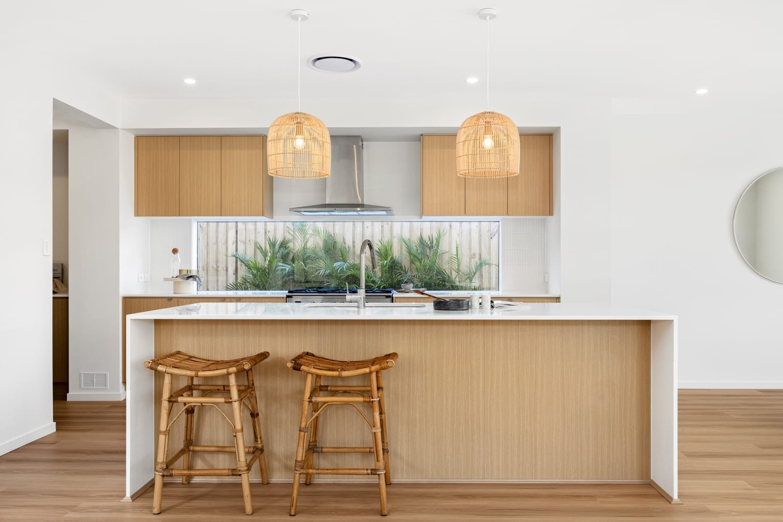 Light-Filled Hamptons-Style Stunner