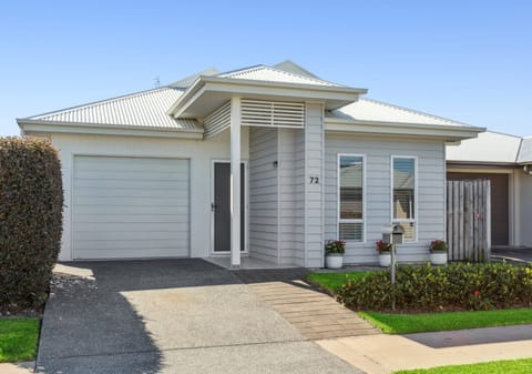 SOLD OFF-MARKET by Team Cassie Kennedy!
