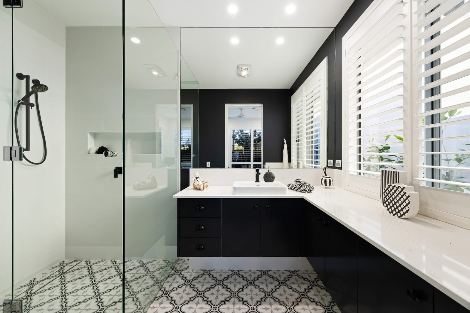 Elegant Home In Bespoke Residence