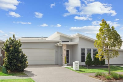 SOLD by Team Cassie Kennedy!