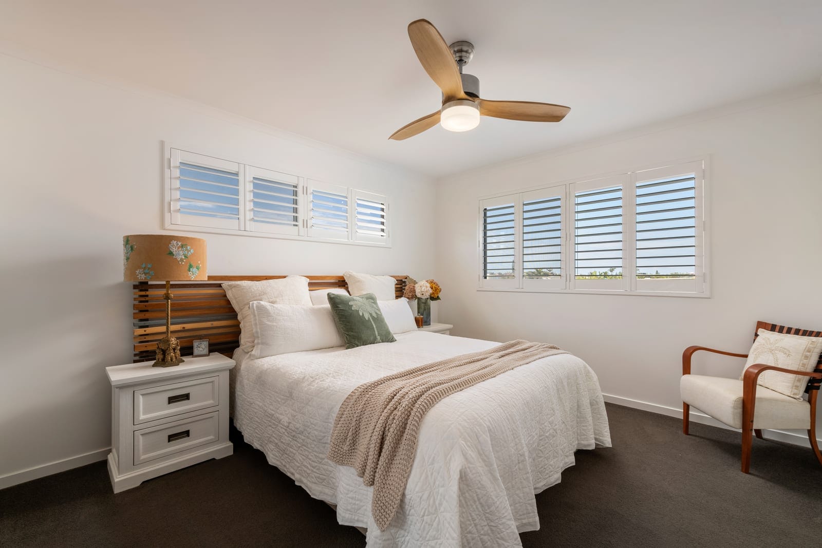 Stylish Beachside Living, Steps To The Sand