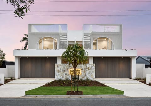 Award-Winning Bespoke Beachside Duplex