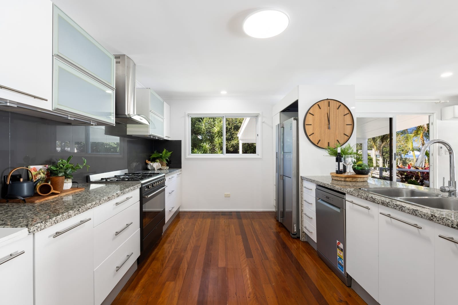 SOLD by Ollie Lehmann