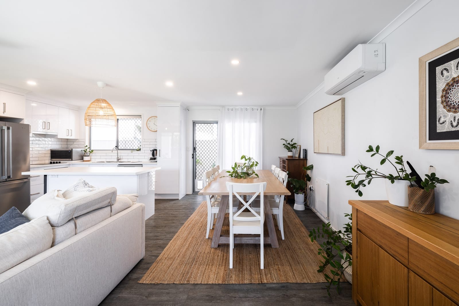 North Facing Entertainer: Dual Access, Dual Living