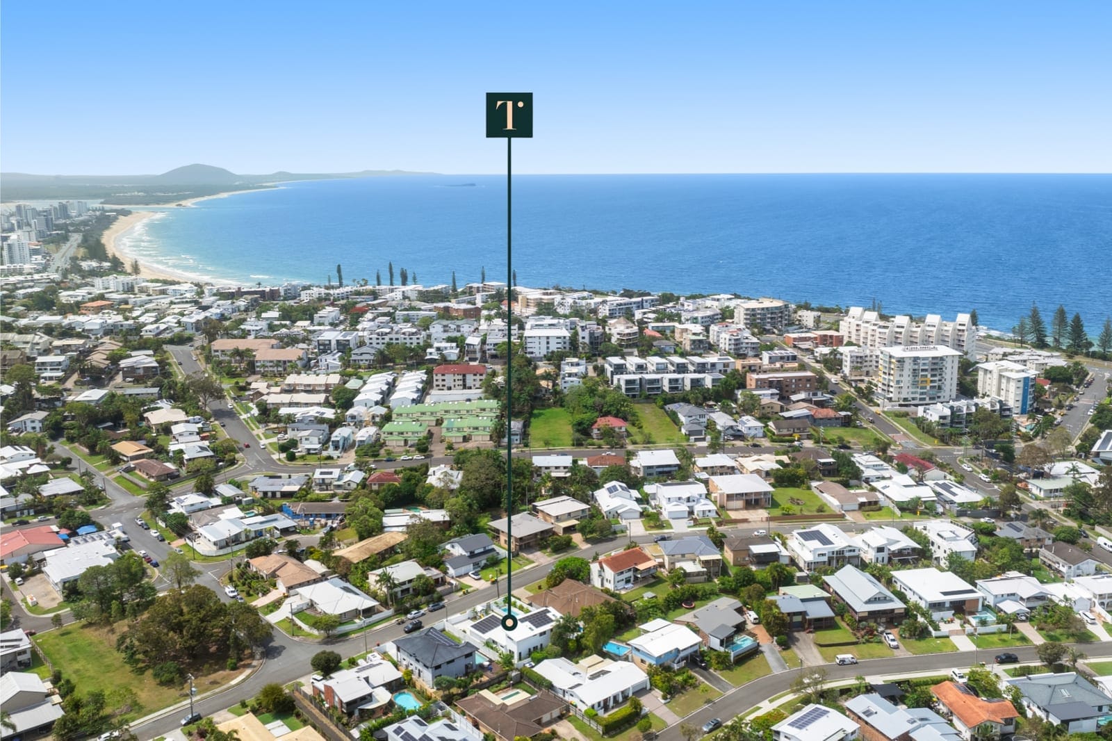 Architectural Beachside Luxury, 600m from Mooloolaba