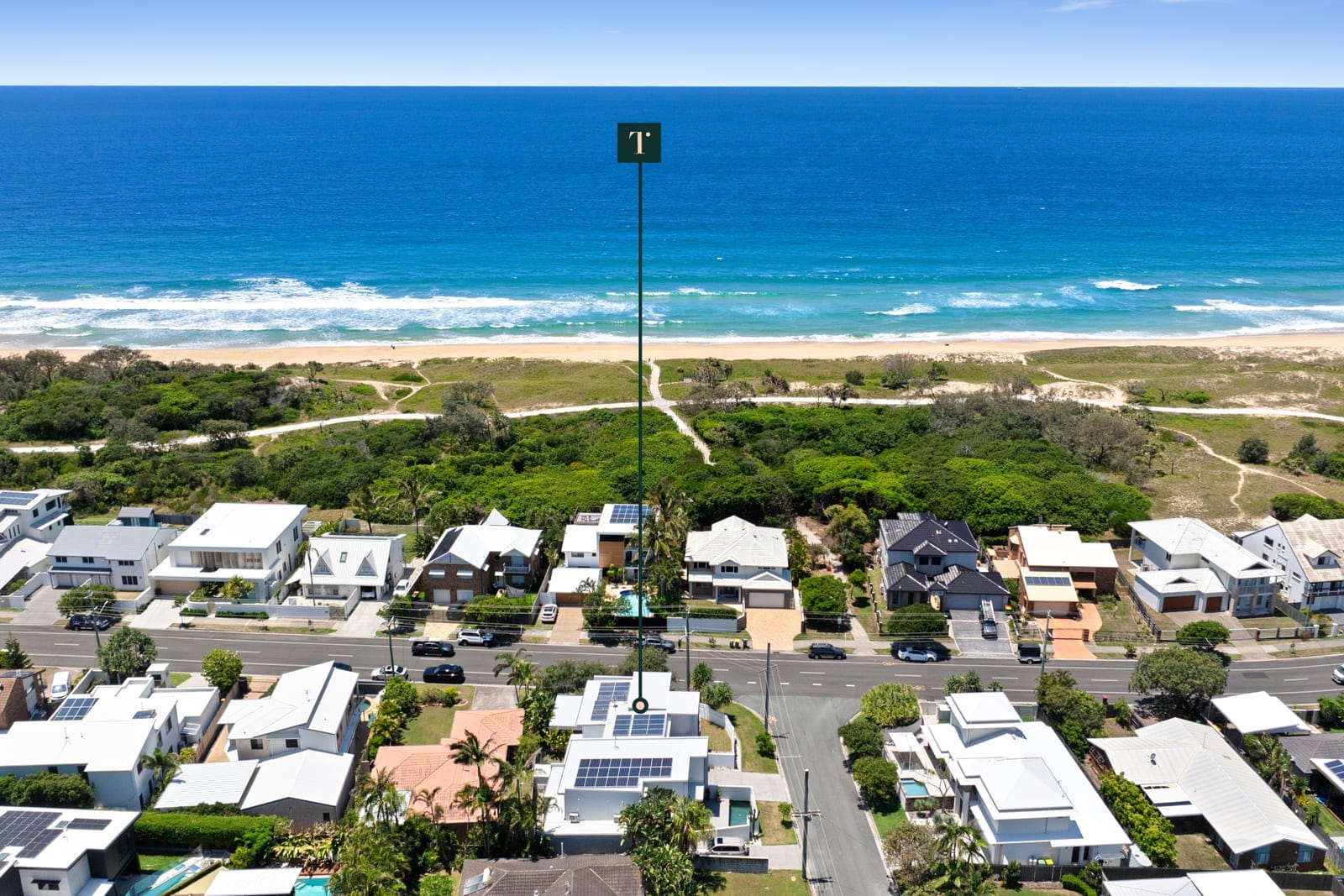 Beachside Perfection: Light, Luxury, Lifestyle, Location