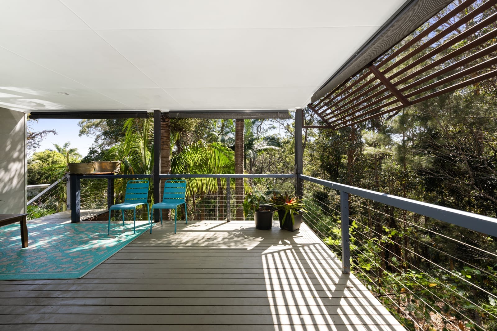 Dual Living Home, Forest Reserve Backdrop (Contact Agent for B&P)