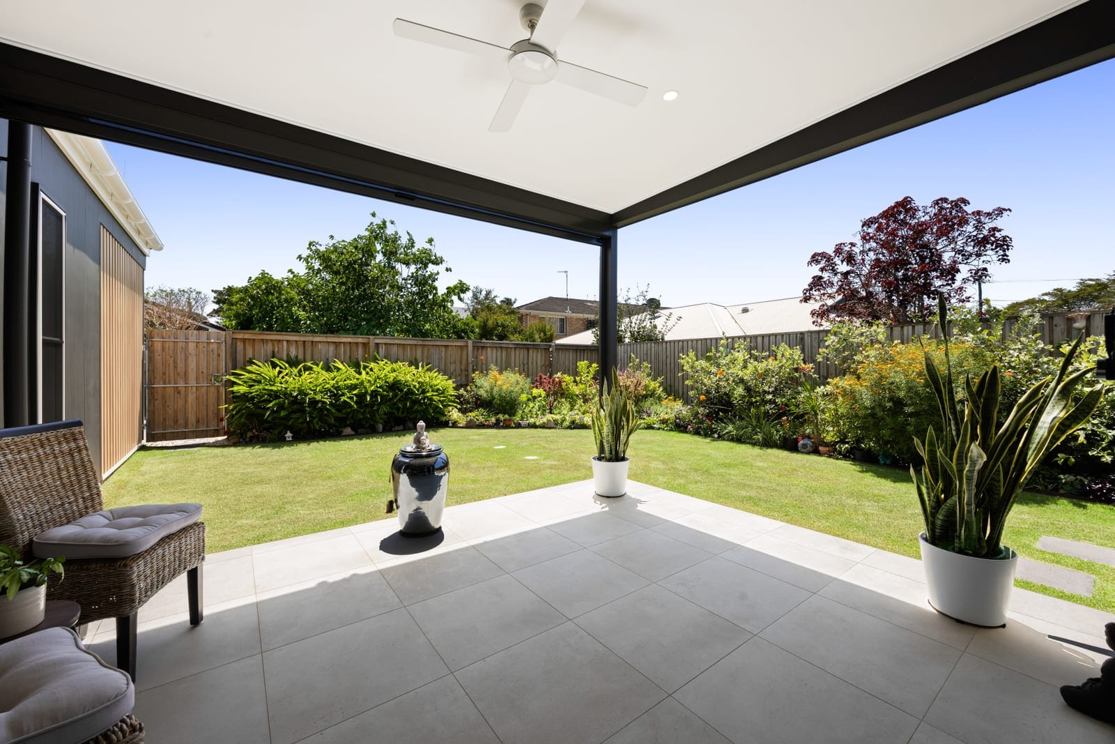 Sophisticated Buderim Retreat Offering Space, Style & Serenity