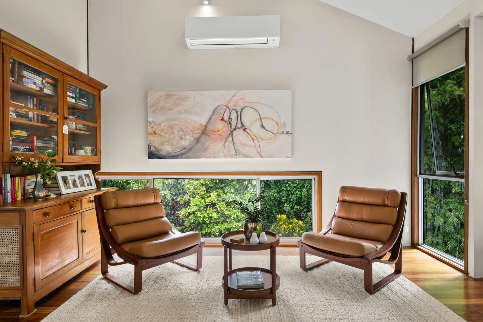 SOLD by Ollie Lehmann TOWN