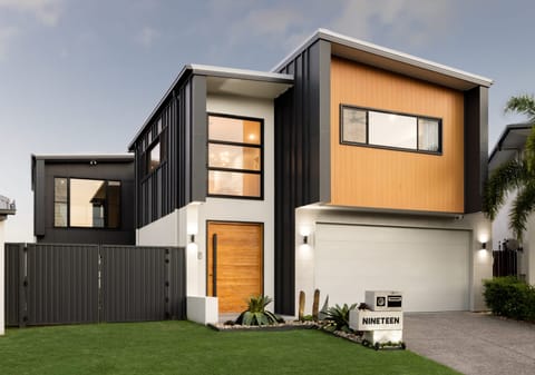 Bespoke Waterfront Luxury: 22-Metre-Wide Water Frontage