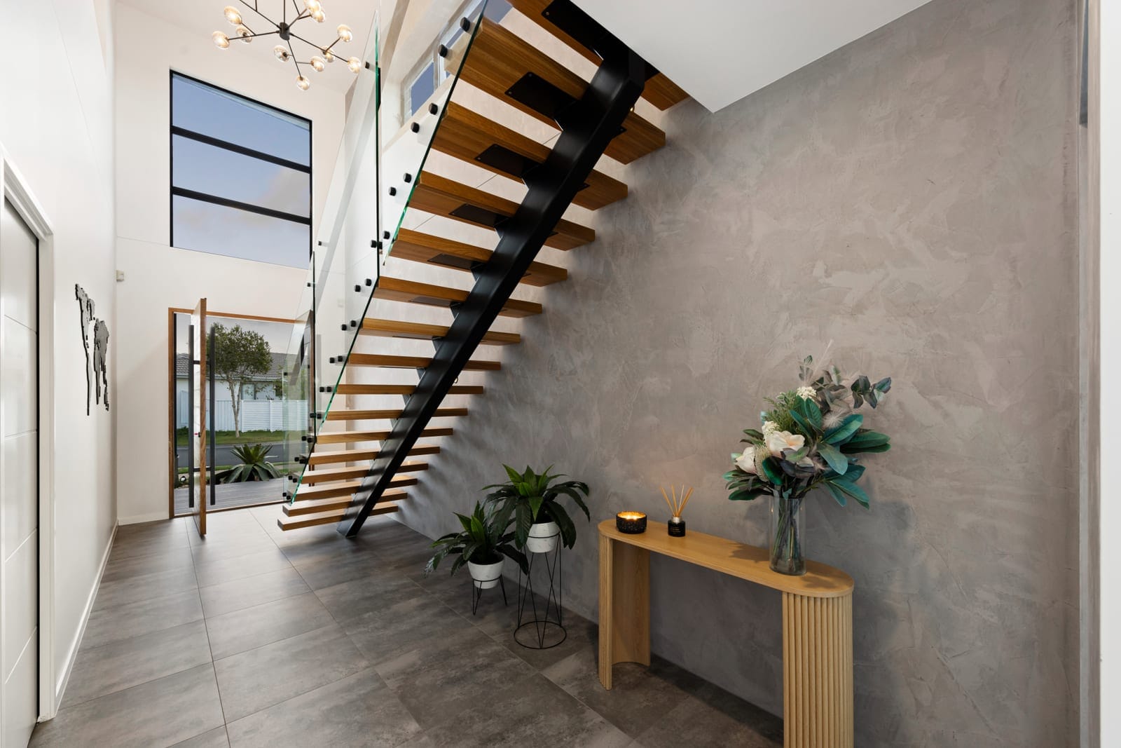 Bespoke Waterfront Luxury: 22-Metre-Wide Water Frontage