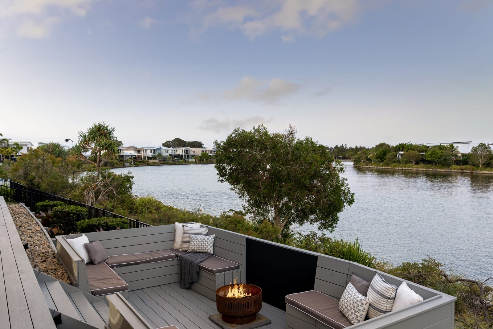 Bespoke Waterfront Luxury: 22-Metre-Wide Water Frontage