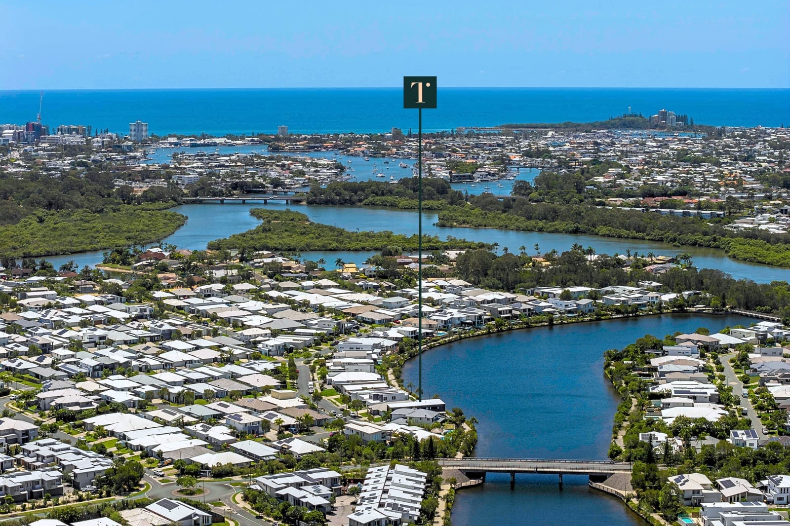 Bespoke Waterfront Luxury: 22-Metre-Wide Water Frontage